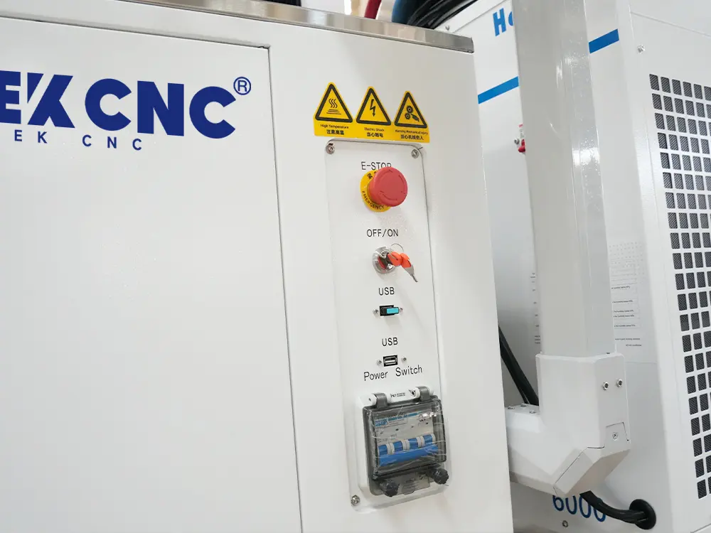 Control panel Control panel of the 5x10ft fiber laser metal sheet cutting machine