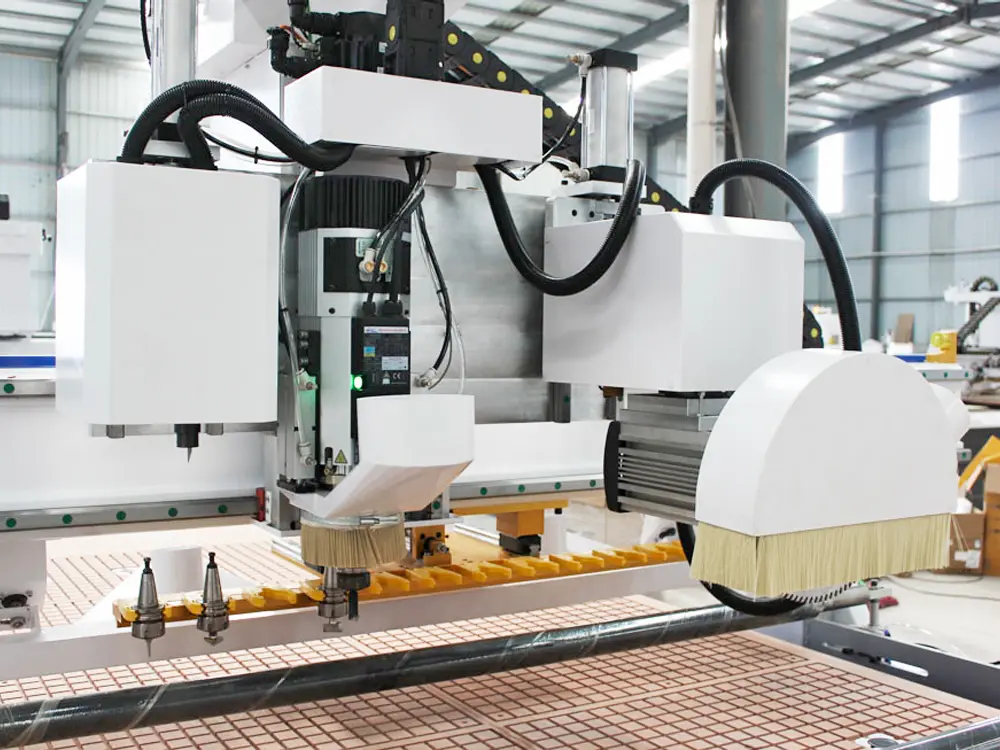 Function area with spindle, four-axis saw, and oscillating tool