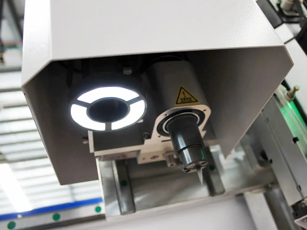 Oscillating tool and ccd vision system