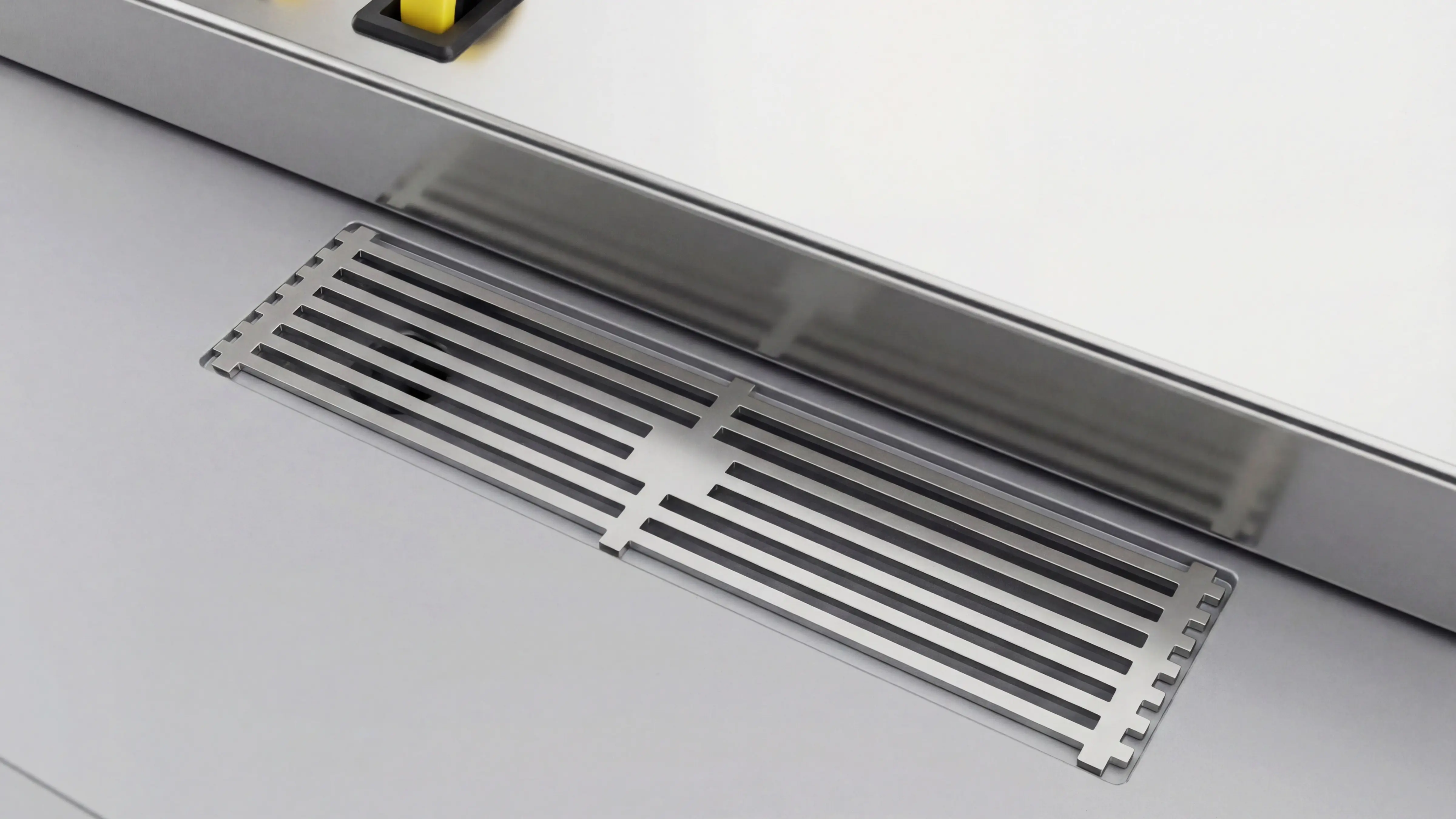 Sink filter for Spire 1325 CNC router with flood cooling