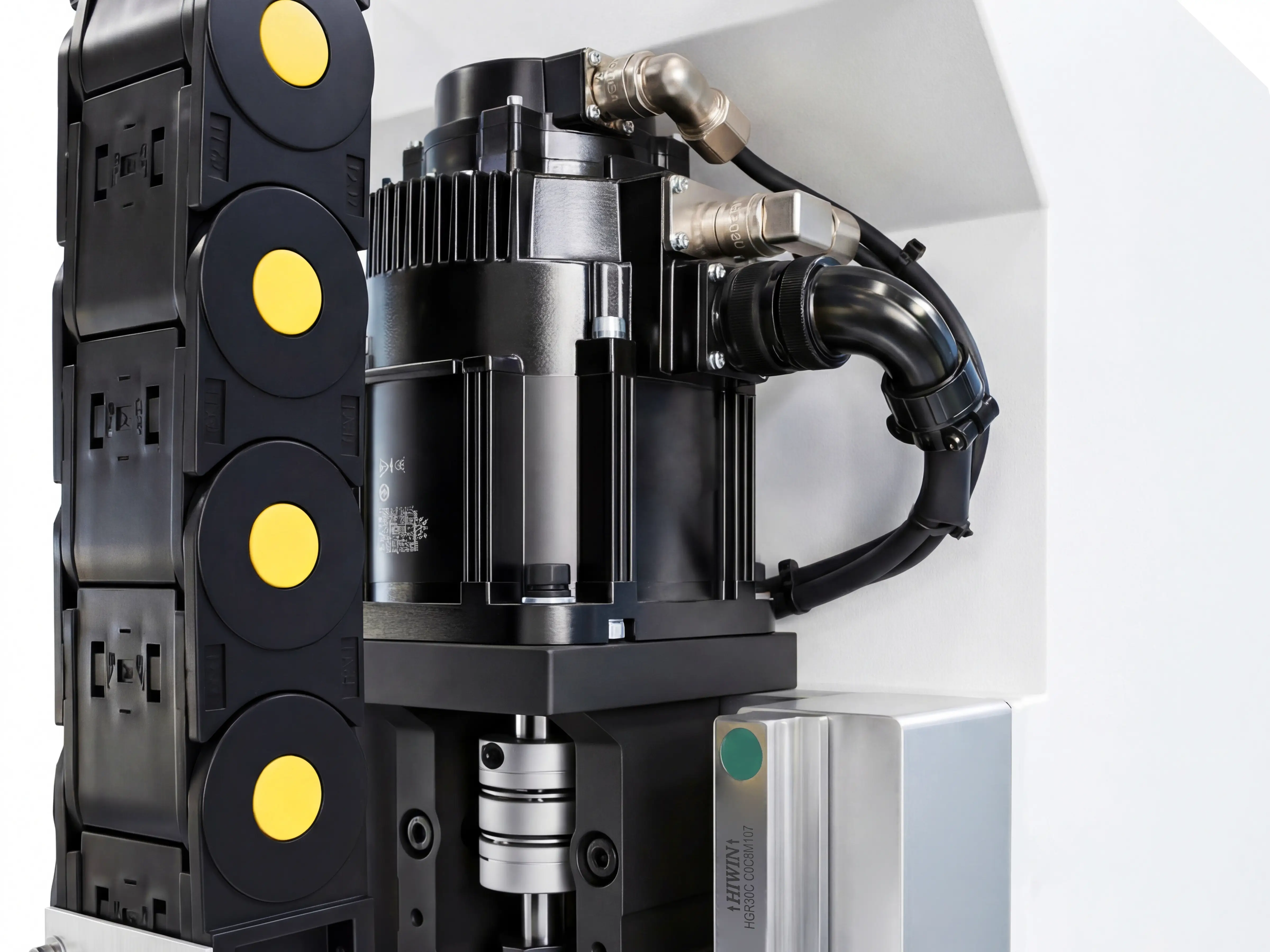 Yaskawa (Japan) 1300W bus servo motor for Z-axis of Spire 2130 ATC CNC router