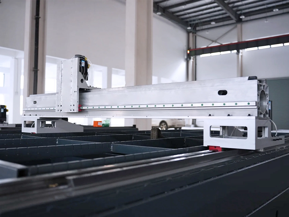 Lightweight aluminum alloy beam Lightweight aluminum alloy beam