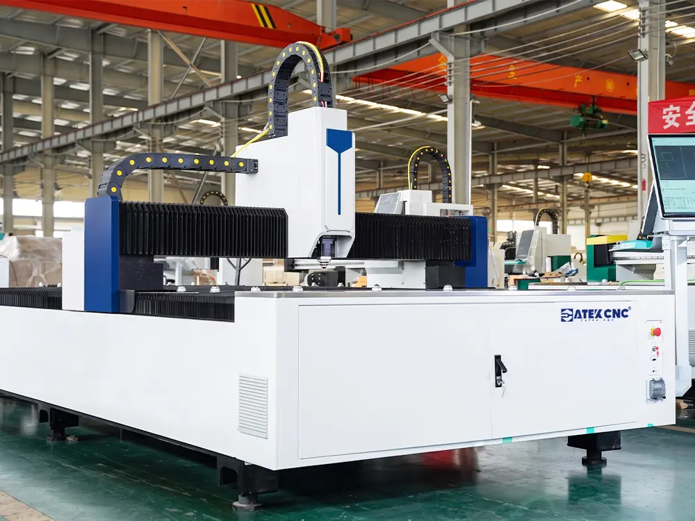 Right front view of the 5x10ft fiber laser metal sheet cutting machine Right front view of the 5x10ft fiber laser metal sheet cutting machine