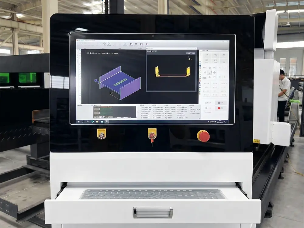 BOCHU 9200 CNC control system BOCHU 9200 CNC control system of the CK-13033-GRH large-scale all-in-one fiber laser cutting machine