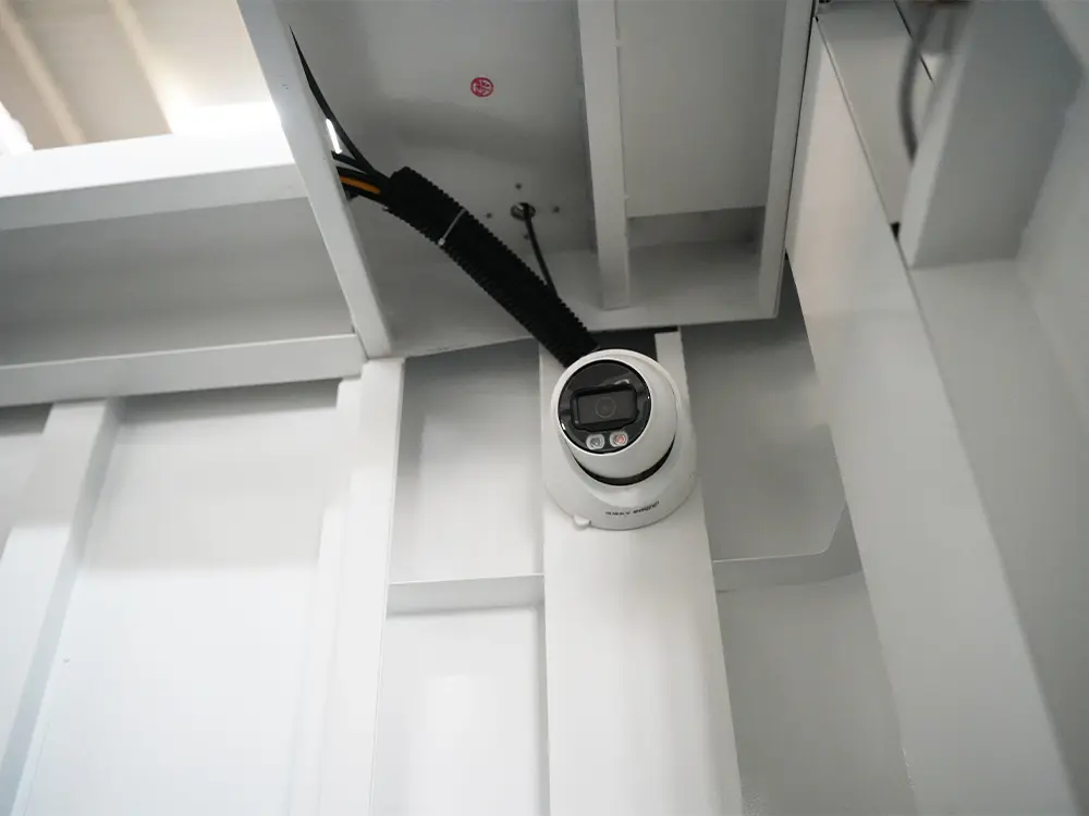 High-definition camera High-definition camera of the CK-13033-GRH large-scale all-in-one fiber laser cutting machine