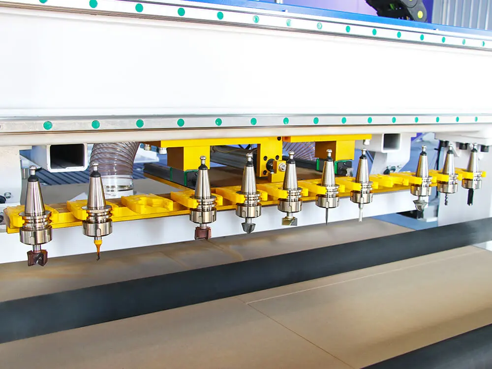 Linear tool magazine of ATC CNC nesting machine