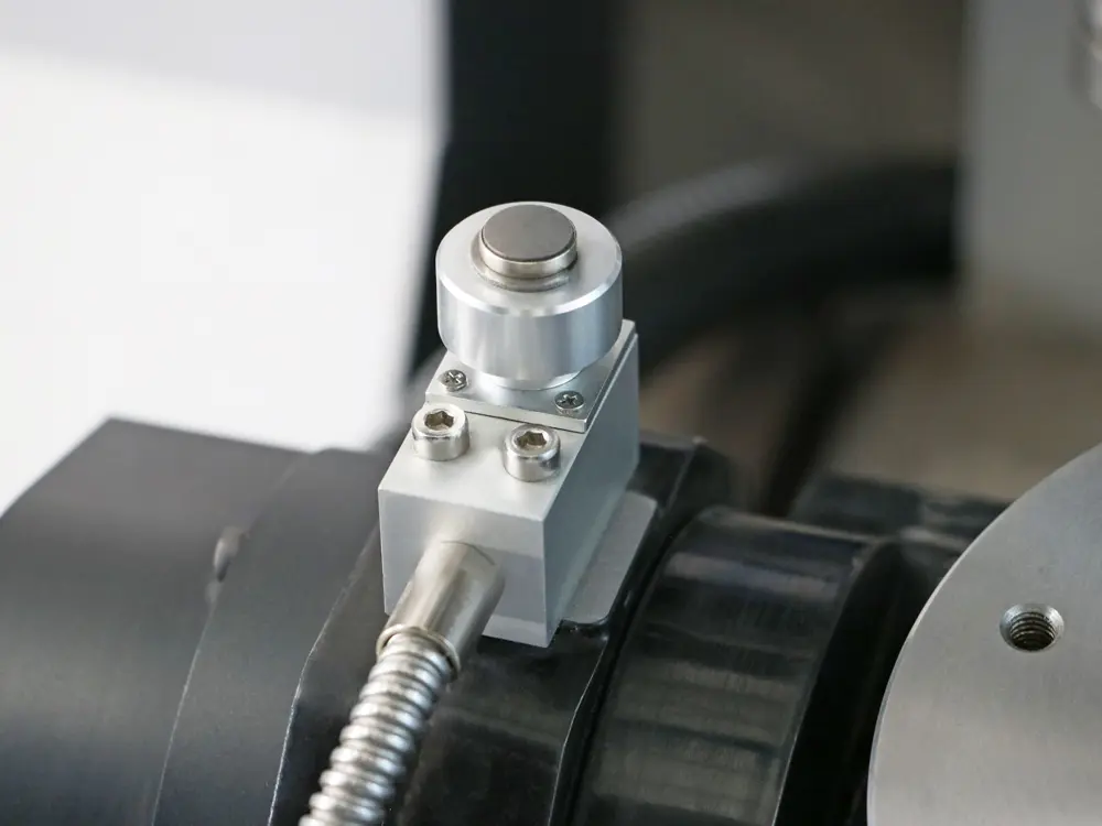 Automatic tool setter