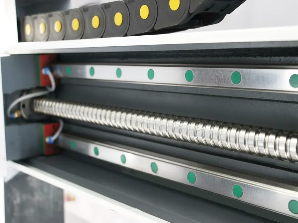 Taiwan HIWIN linear guideways and TBI ball screws