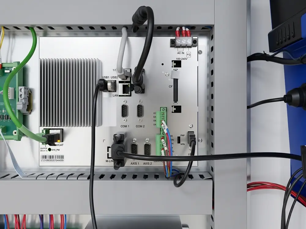 Control System The CK-2140-2WT CNC nesting machine is equipped with the LNC MW2200 control system.