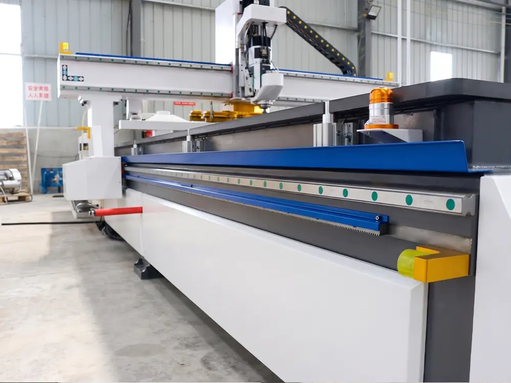 Drive System The X and Y axes of this CNC nesting machine utilize YYC precision rack-and-pinion drives, while the Z axis employs a TBI precision ball screw.