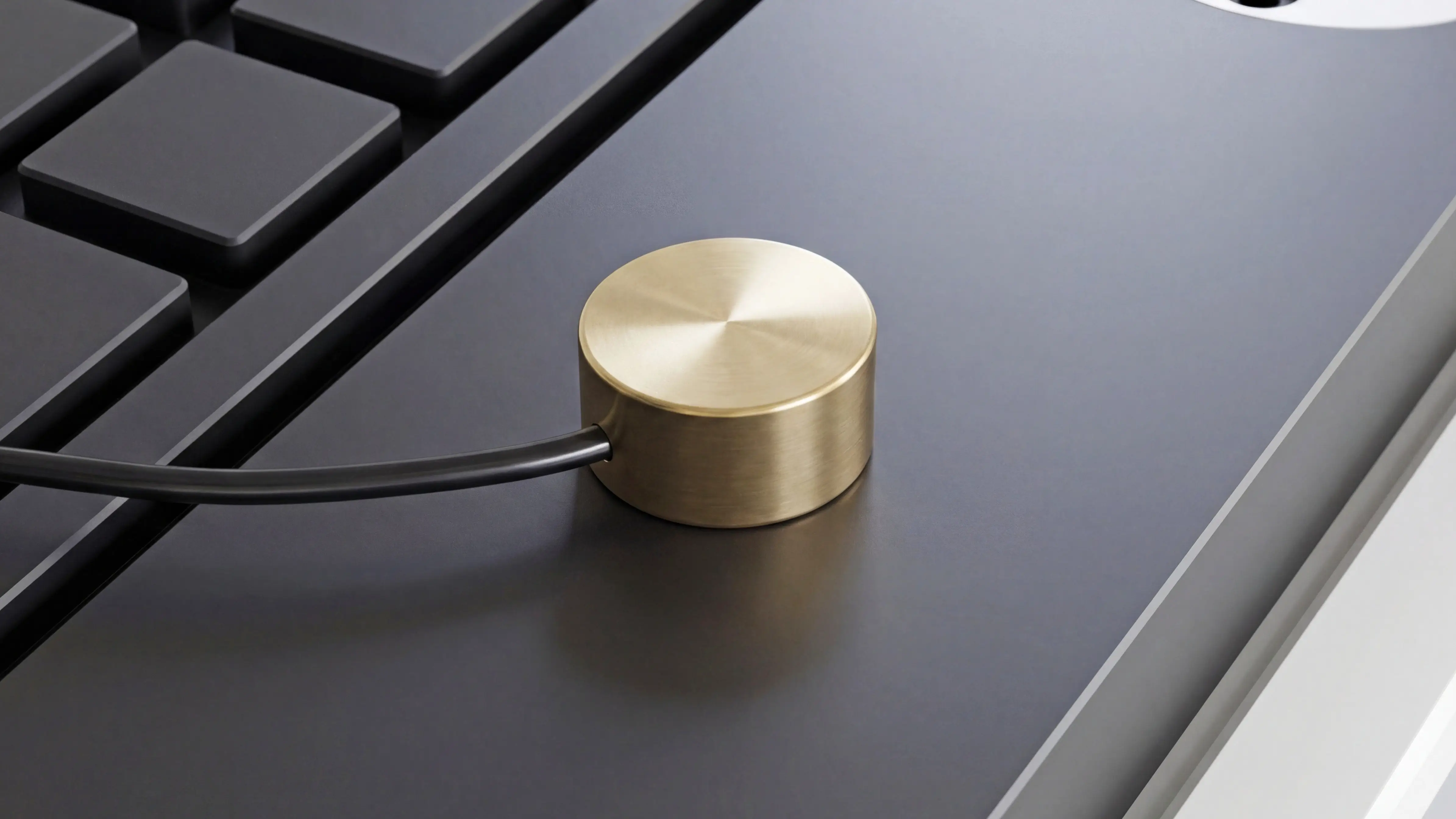 Automatic tool setter for Spire 1325 CNC wood router