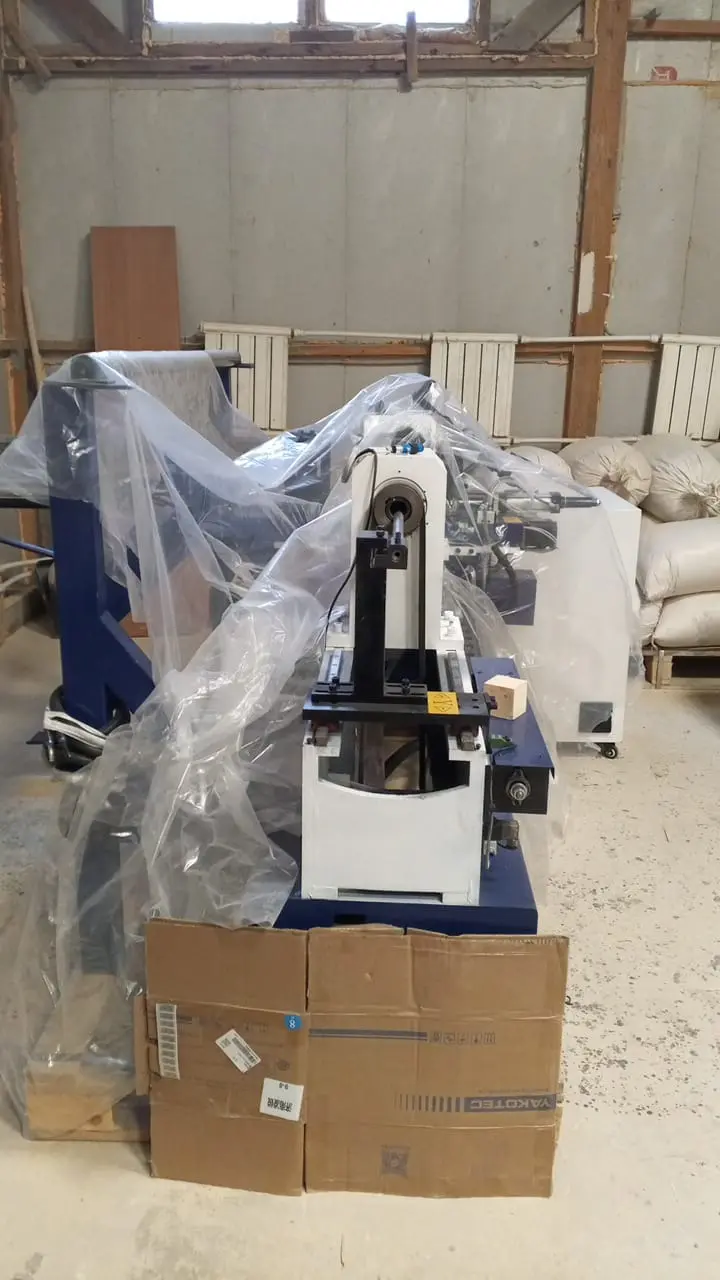 The CNC wood lathe customized for a Russian customer The CNC wood lathe customized for a Russian customer