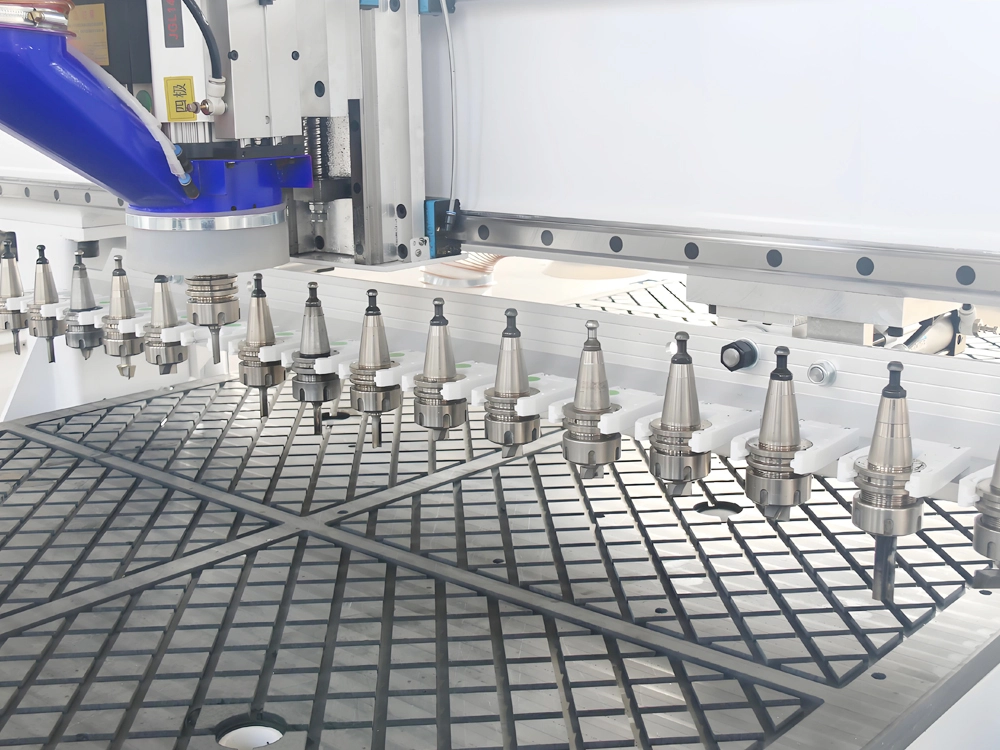 Linear automatic tool changer for CNC wood router