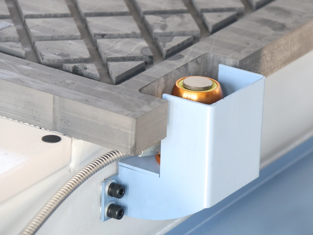 Automatic tool setting instrument for CNC wood router