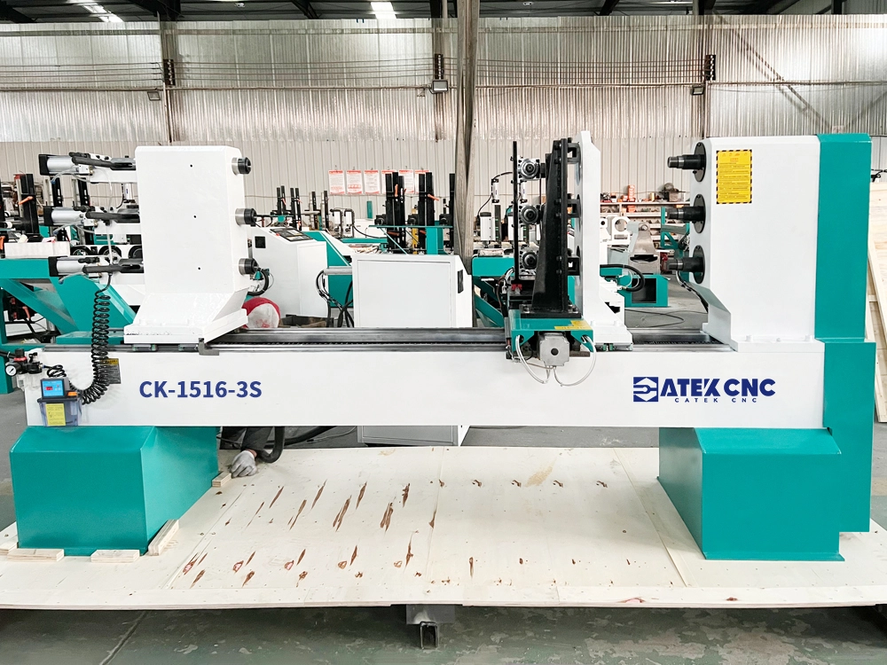 Front view of 3-station turning and carving combination CNC woodworking lathe