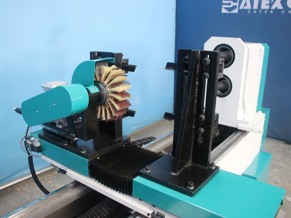 2-station CNC Wood Lathe with sanding