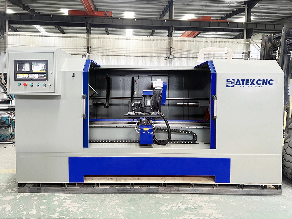Fully enclosed safety enclosure of CNC wood lathe