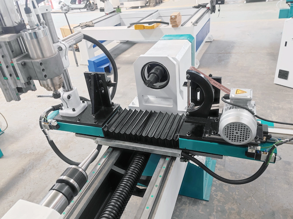 Four-axis-linkage CNC wood lathe with sanding belt