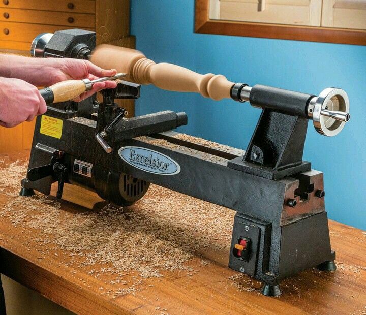 Manual Lathe