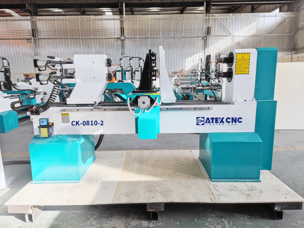 Mini 0820 CNC wood lathe with two spindle and four tool