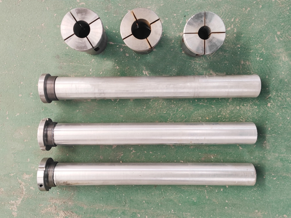 The collet and pulling tube of mini CNC wood lathe