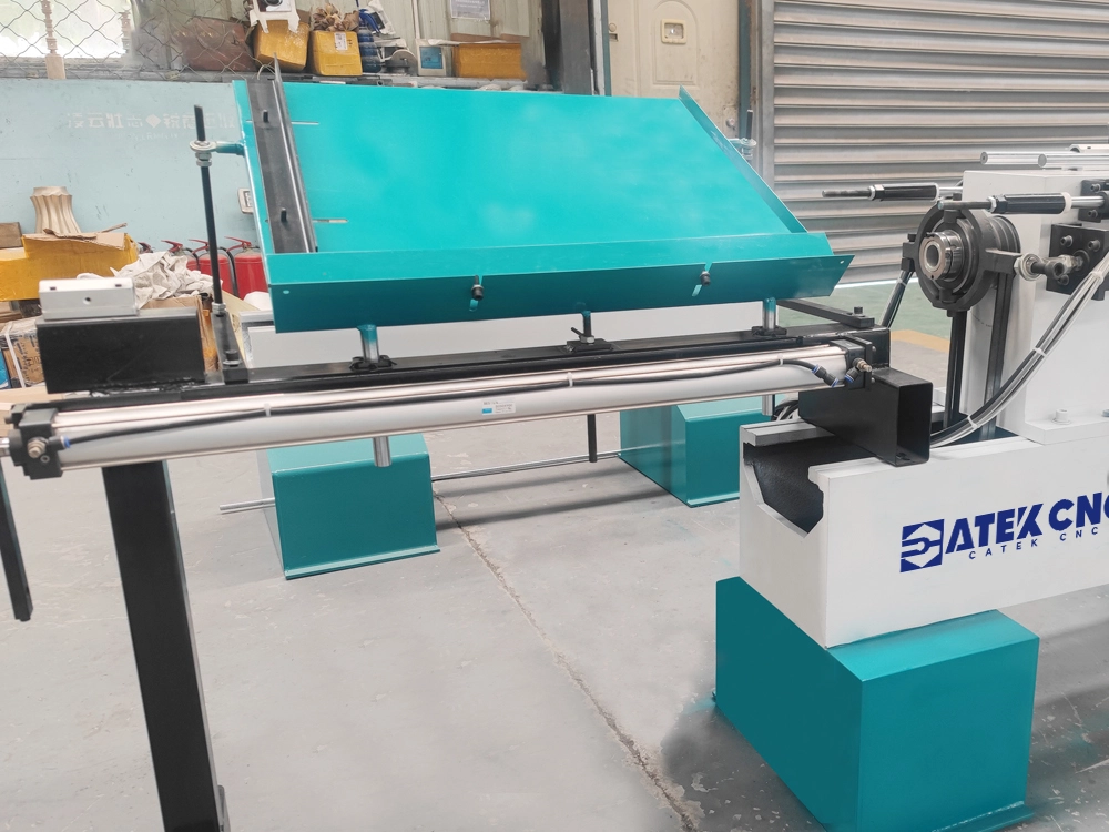 The hopper of mini CNC wood lathe