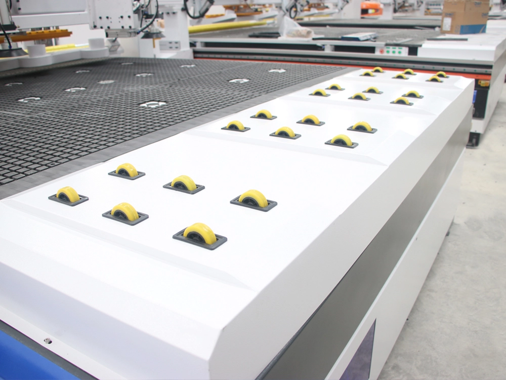 Feeding roller for 7x10ft ATC CNC router with automatic loading and unloading