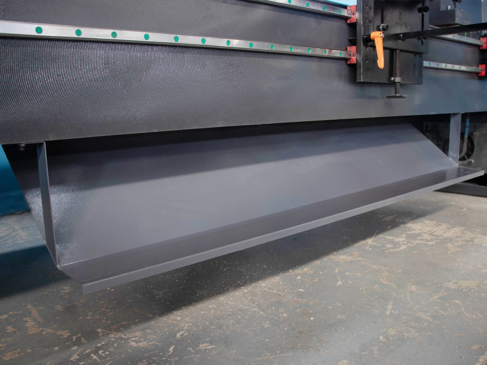 Material receiving slide