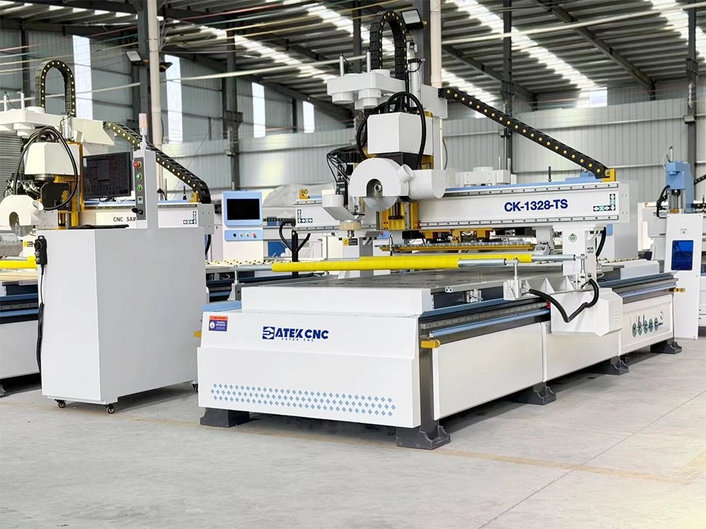 CNC wood router with linear tool changer and saw blade cutting device