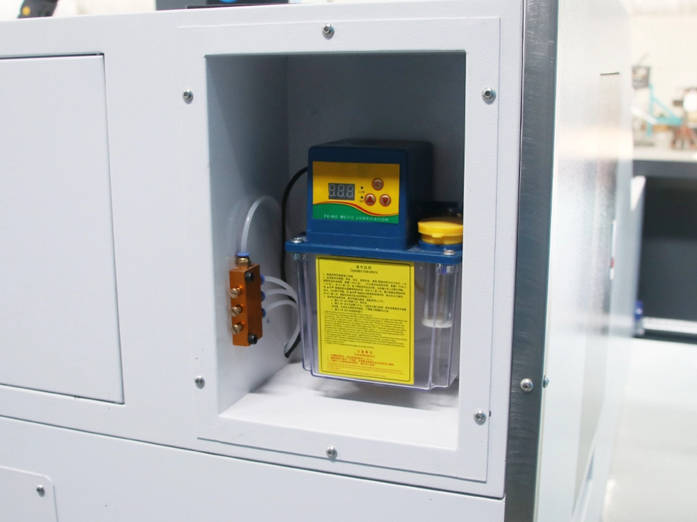 Automatic lubrication oil pot