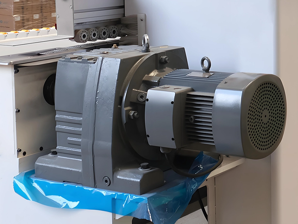 Conveying motor of 8-in-1 fully automatic edge banding machine