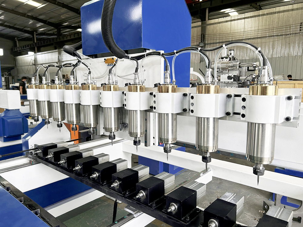 Multi-Head CNC Wood Router for Batch 3D Carving