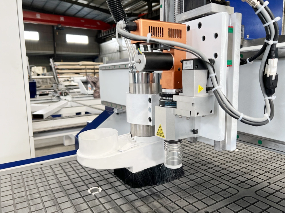 CNC Router Machine with Oscillating Knife for Cutting Cardboard and Cloth