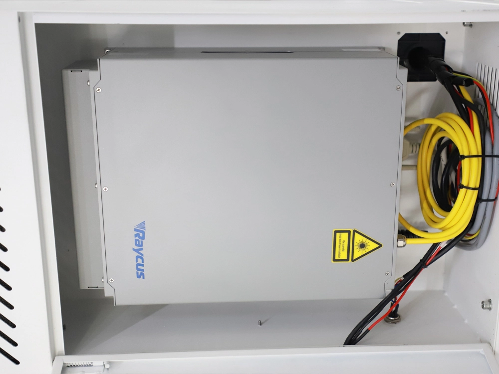 Environmentally Friendly Fiber Laser Marking Machine with Closed Shell