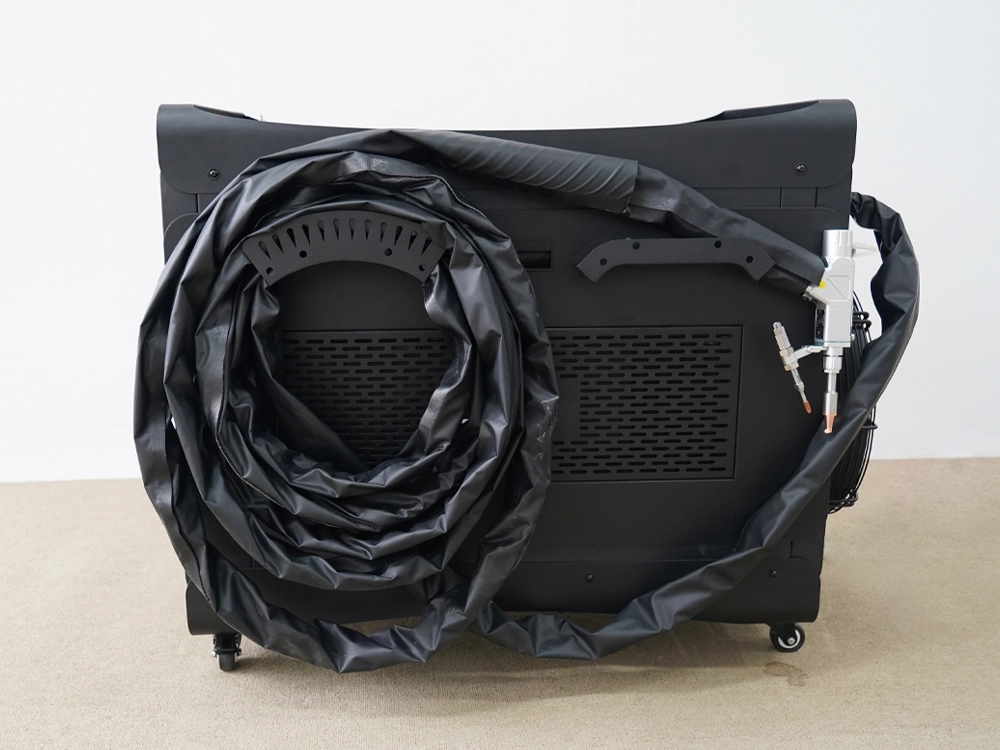 4-In-1 Water-Cooled Handheld Laser Welding Machine Suitable for Beginners