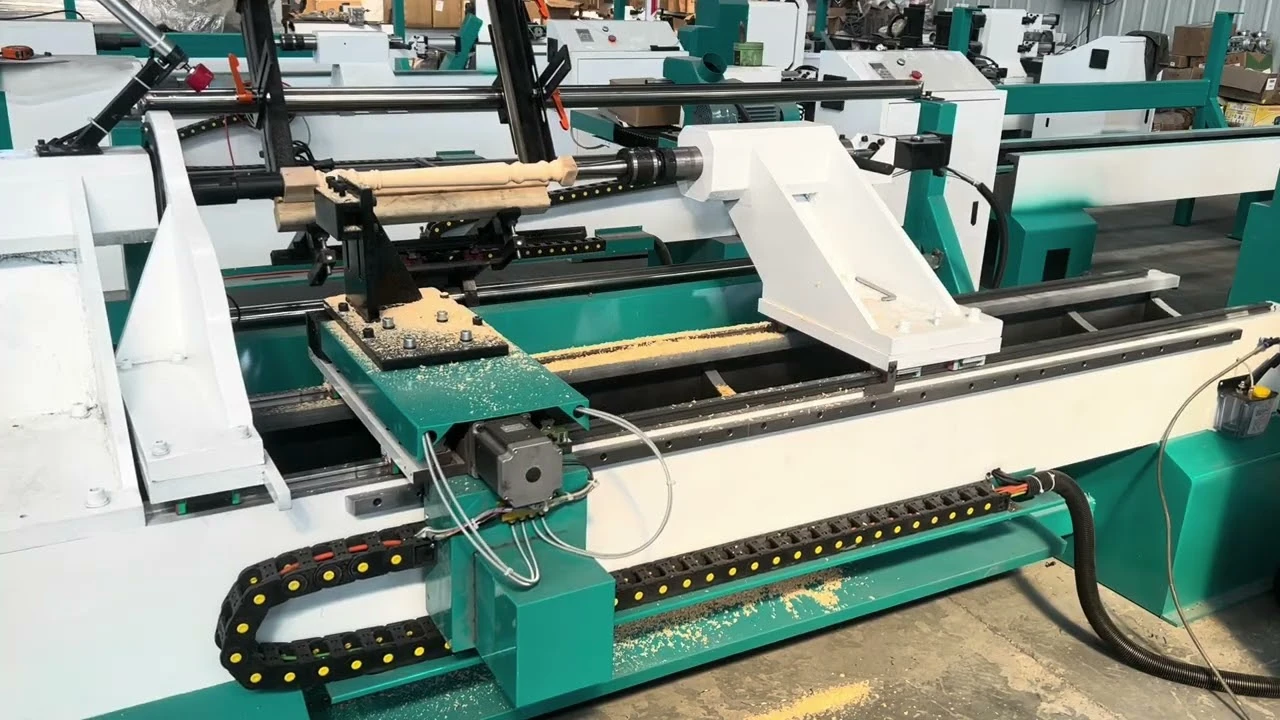 Affordable Single-Knife CNC Wood Turning Lathe with Self-Feeding