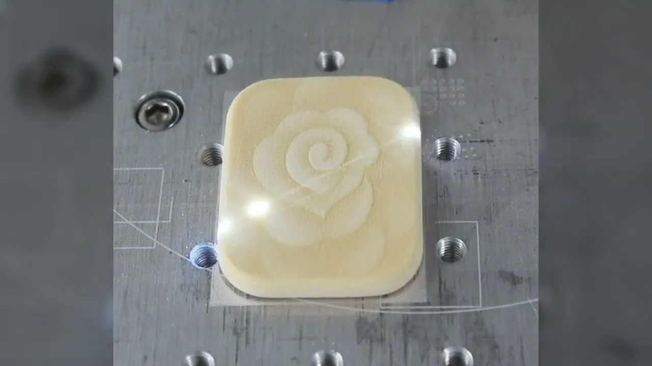 Split Fiber Laser Relief Engraving Machine with Autofocus