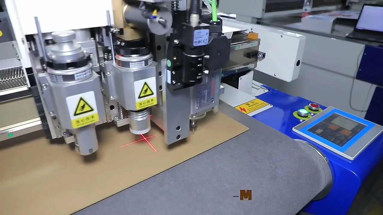 Best Selling High Speed CNC Oscillating Knife Cutting Machine for Fabric and Leather