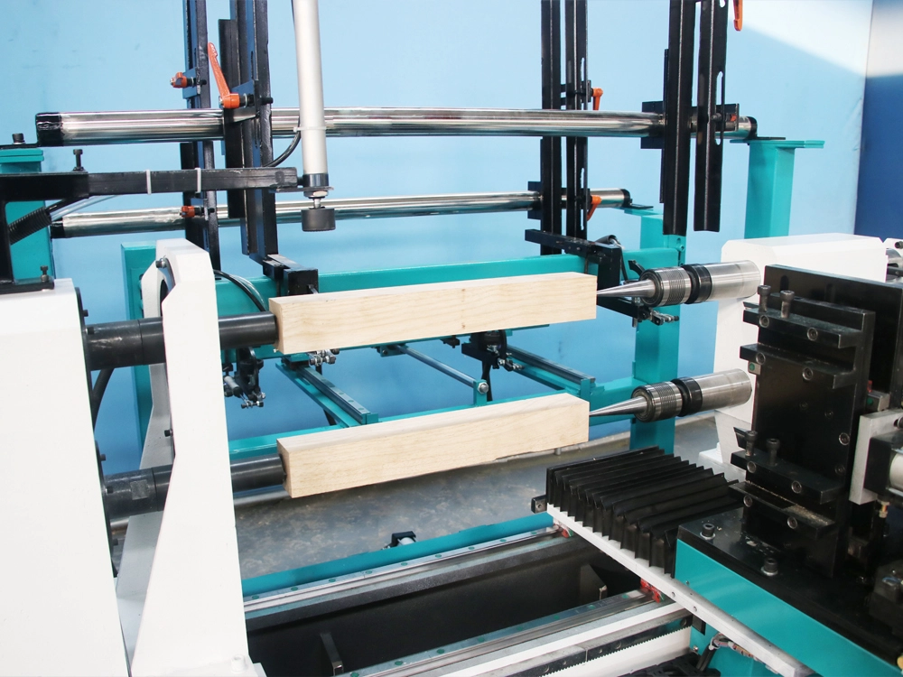 Small 2-Station CNC Wood Lathe with Automatic Feeding and Sanding Device