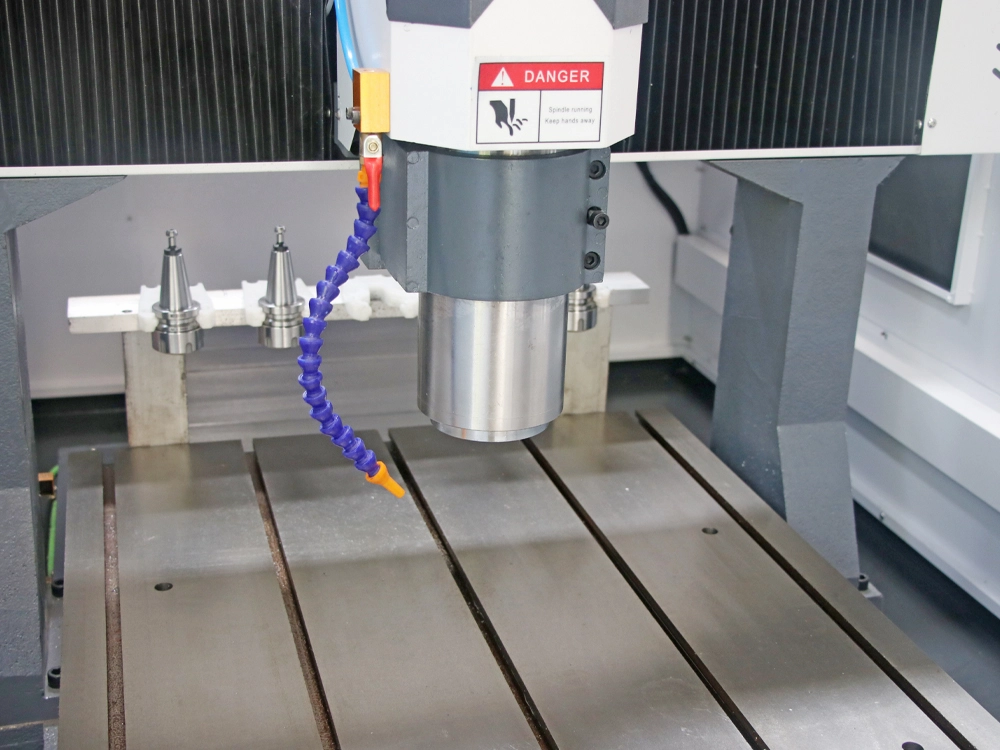 Affordable Semi-Enclosed Linear ATC CNC Metal Milling Machine